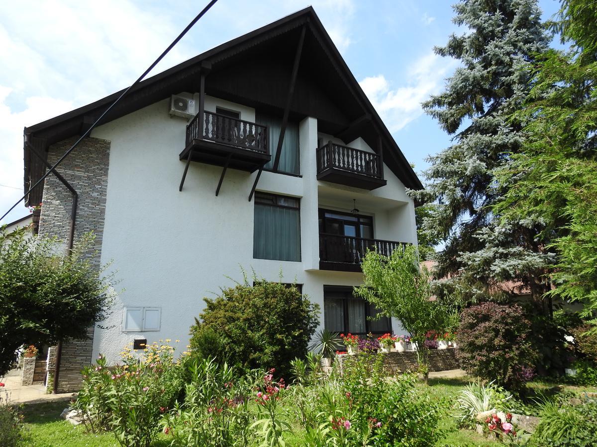 Hotel Haus Gizella Harkány Zewnętrze zdjęcie
